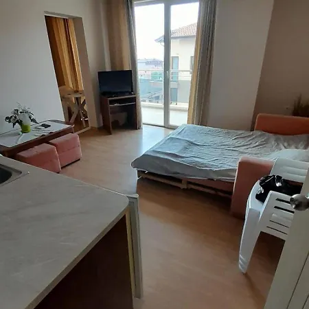 Apartamento Guest House Sveti Vlas *