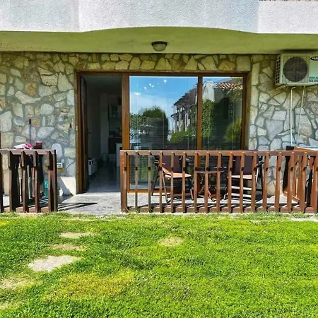 Апартамент к-с сън коуст Свети Влас