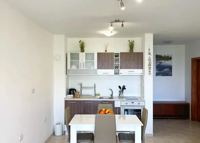 Апартамент к-с сън коуст